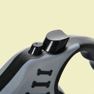 PawGo Retractable Leash – Freedom on a Roll!