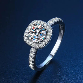 Lumineux Moissanite Halo Ring