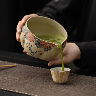 8-Piece Japanese Flint Red Matcha Tea Set – Exquisite Bamboo Whisk & Ceramic Bowl Gift Box