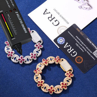 Link Clover Bracelet