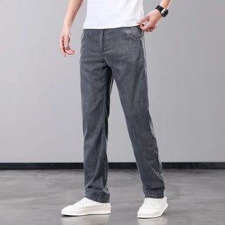 Men’s Lightweight Straight Jeans