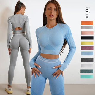 2-Piece Seamless Yoga Set – Long Sleeve Crop Top & Scrunch Leggings