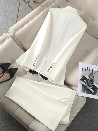 Women’s 2-Piece Pant Suit