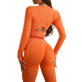 2-Piece Seamless Yoga Set – Long Sleeve Crop Top & Scrunch Leggings