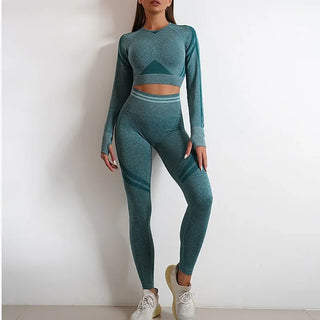 2-Piece Seamless Yoga Set – Long Sleeve Crop Top & Scrunch Leggings