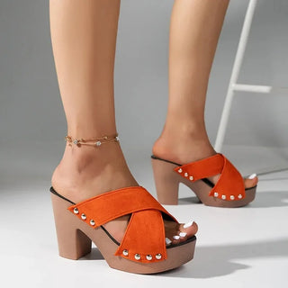 Akexiya Rivet Pumps